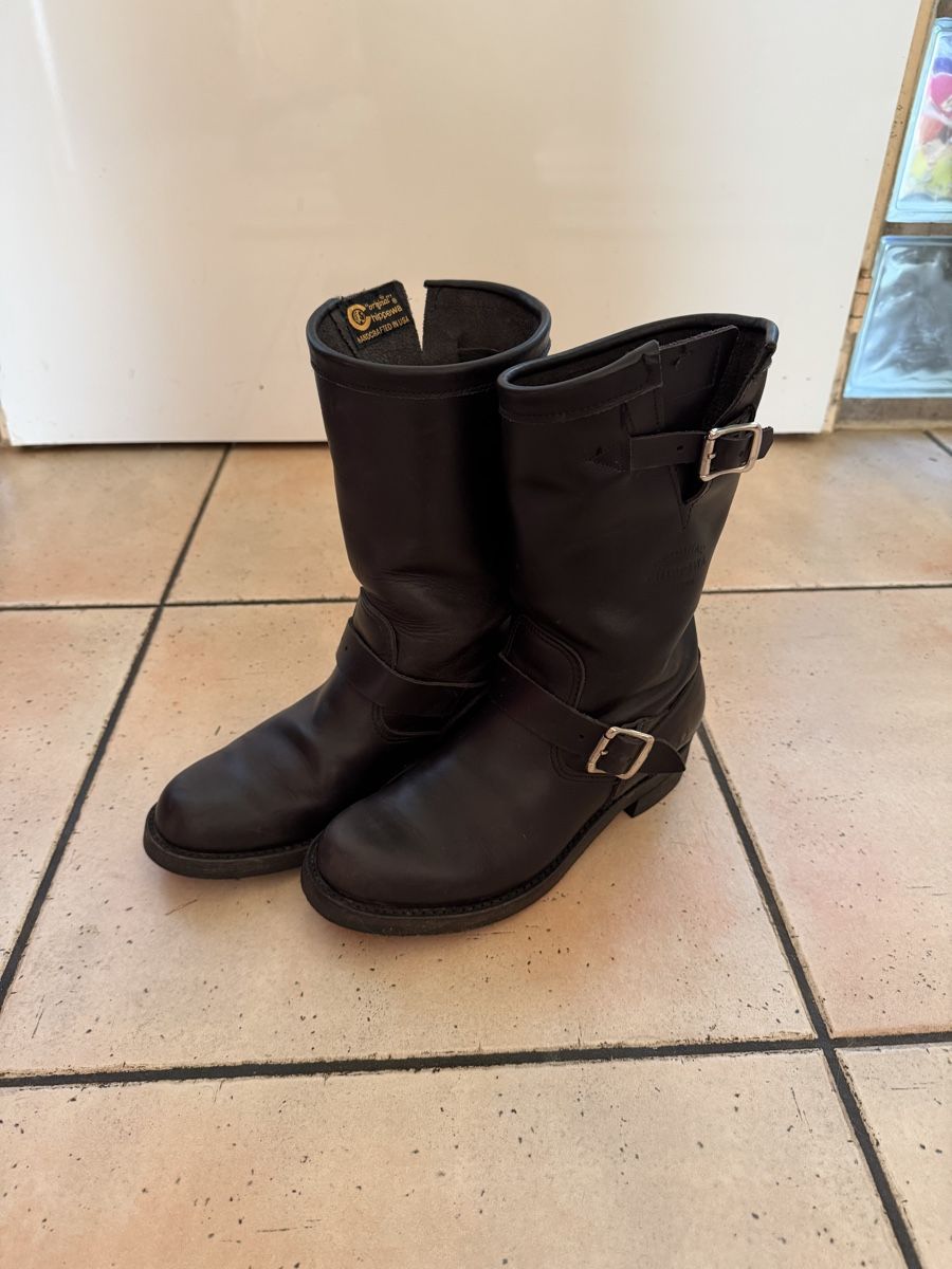 Chaussures hommes: Bottes Chippewa Engineer, cuir noir, taille 39.5 / 40 EU – D'occasion à Crissier par jdc_2knk