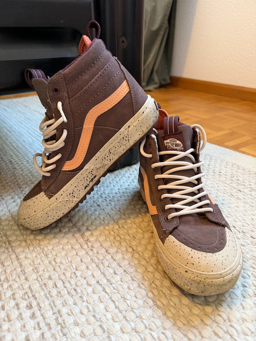 Vans Scarpe da donna: Vans MTE SK8 Waterproof Insulated T37 – Usato da Sion venduto da fem_8rnr 1