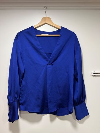 *NEU* Mango Damenbluse, königsblau, Grösse XS