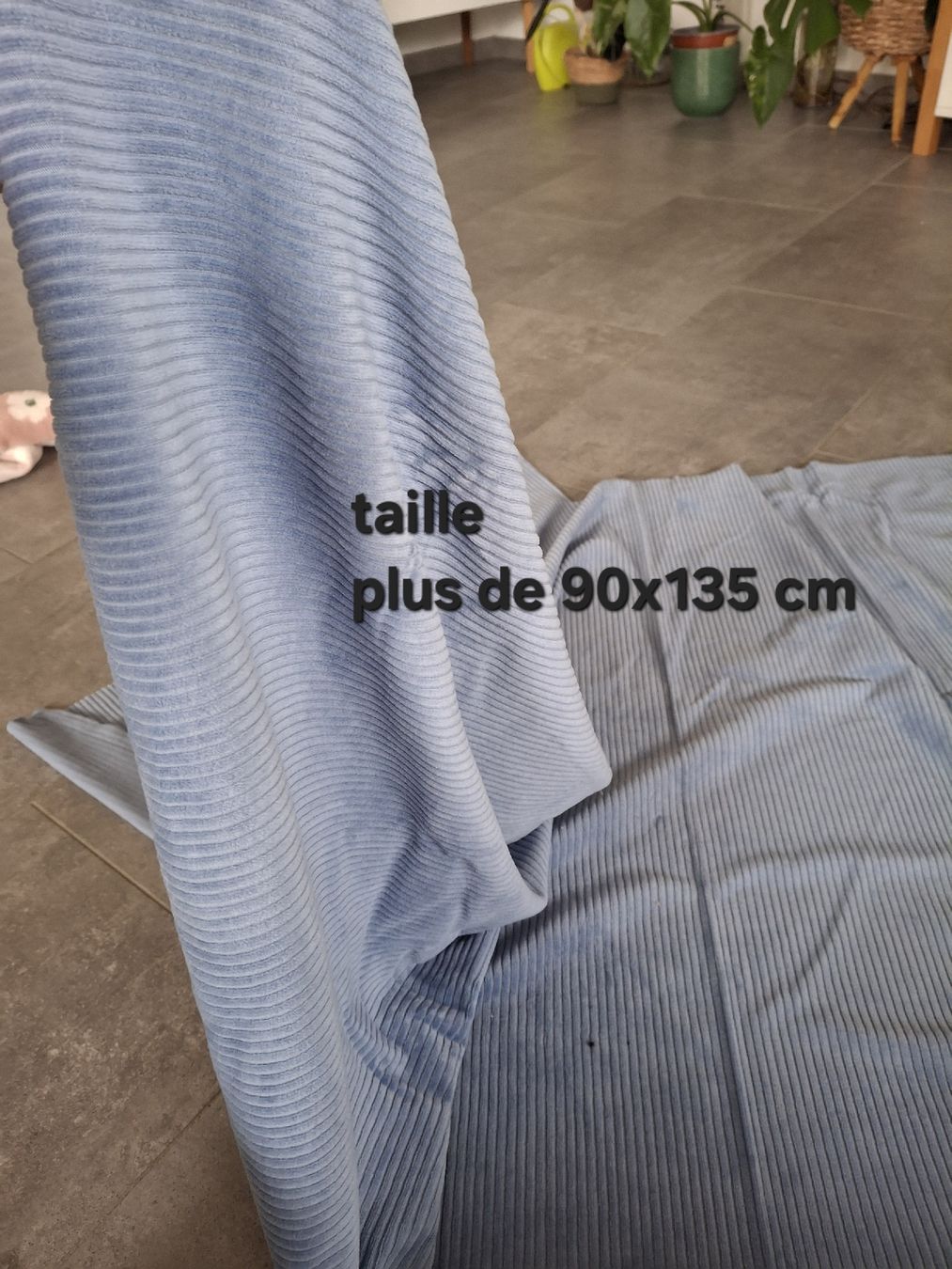 Tissus: Lot de 5 tissus bleus  – D'occasion à Riaz par Fannyh97 1