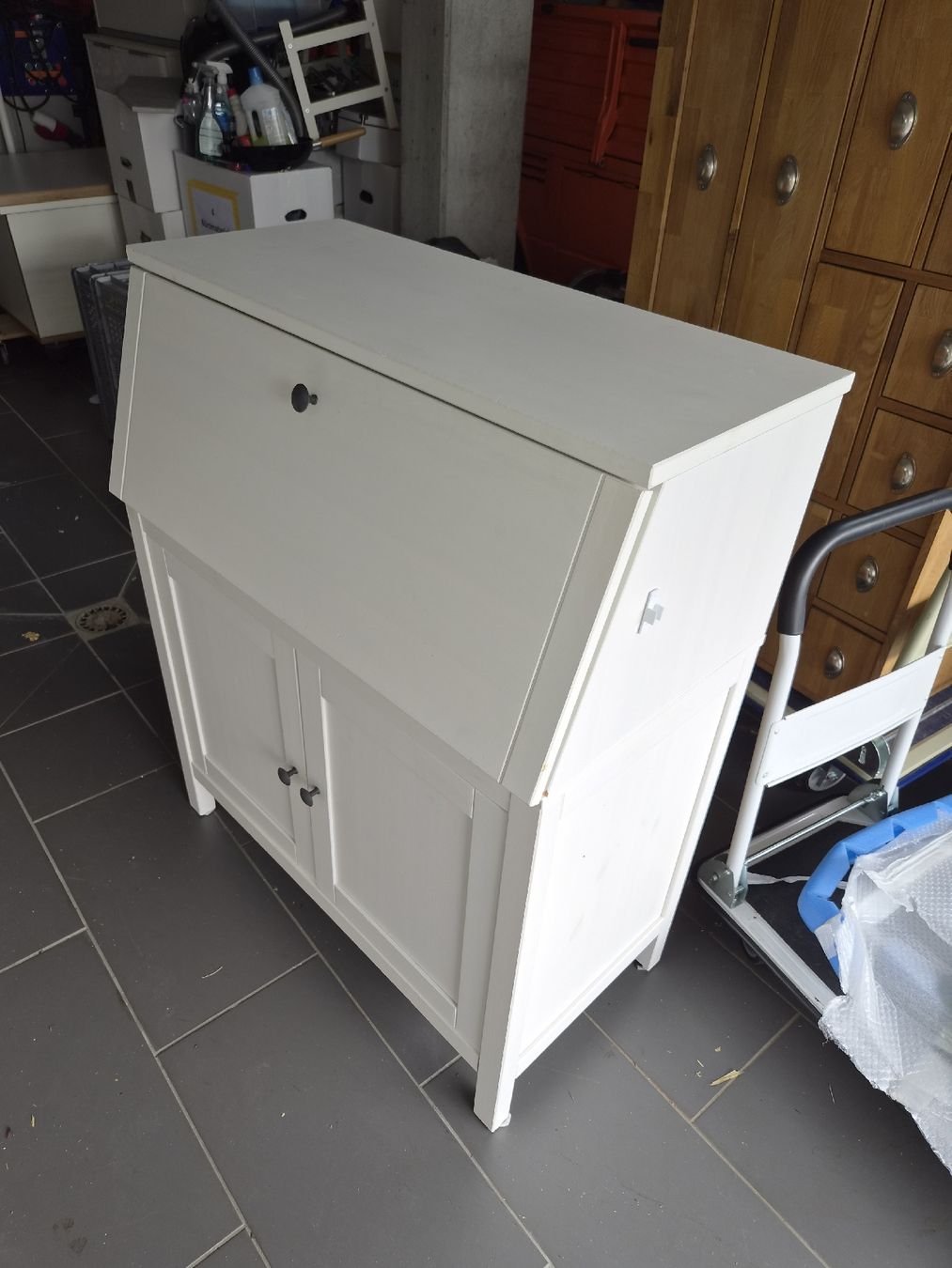 Cassettiere: Sekretär weiss ca. 89x46x108 cm  – Usato da Dürrenäsch venduto da Uliu