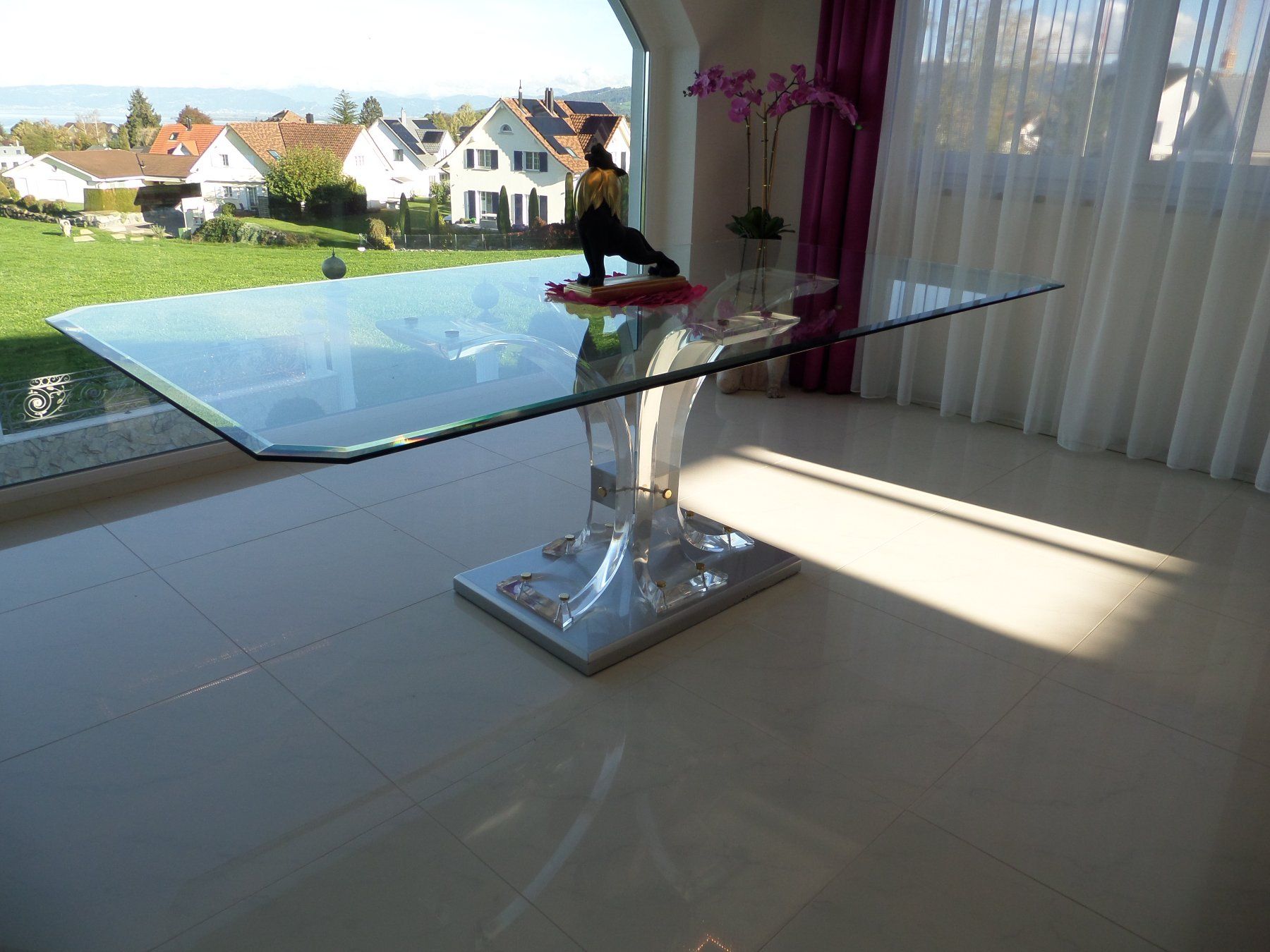 Tavoli: Exklusiver Designer-Esszimmertisch auf Plexiglass – Usato da Freidorf TG venduto da shopping6