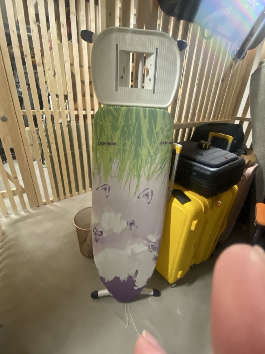 Assi da stiro: Ironing Board – Usato da Küssnacht am Rigi venduto da mir_5tq6 1