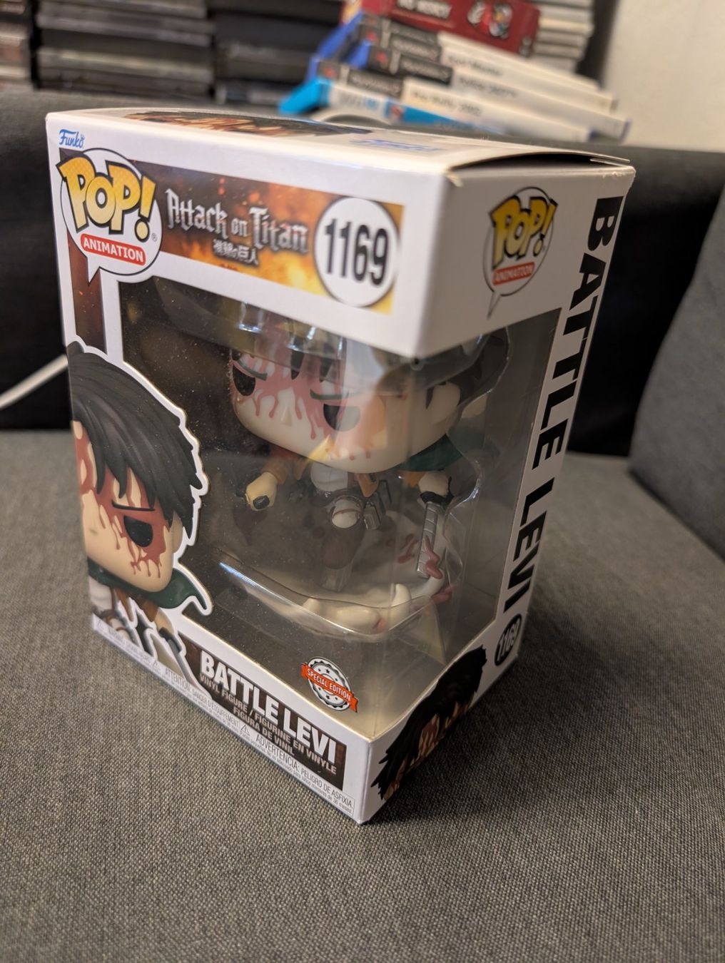 Figurines: Funko Pop Attack on Titan 1169 battle Levi – D'occasion à Giubiasco par Ticinerd
