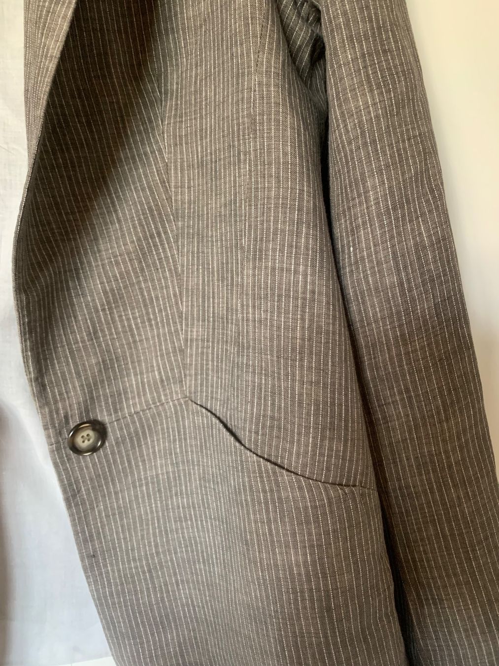 Vestes: ZARA BASIC Blazer taille M – D'occasion à Prilly par Sissi_1009 3