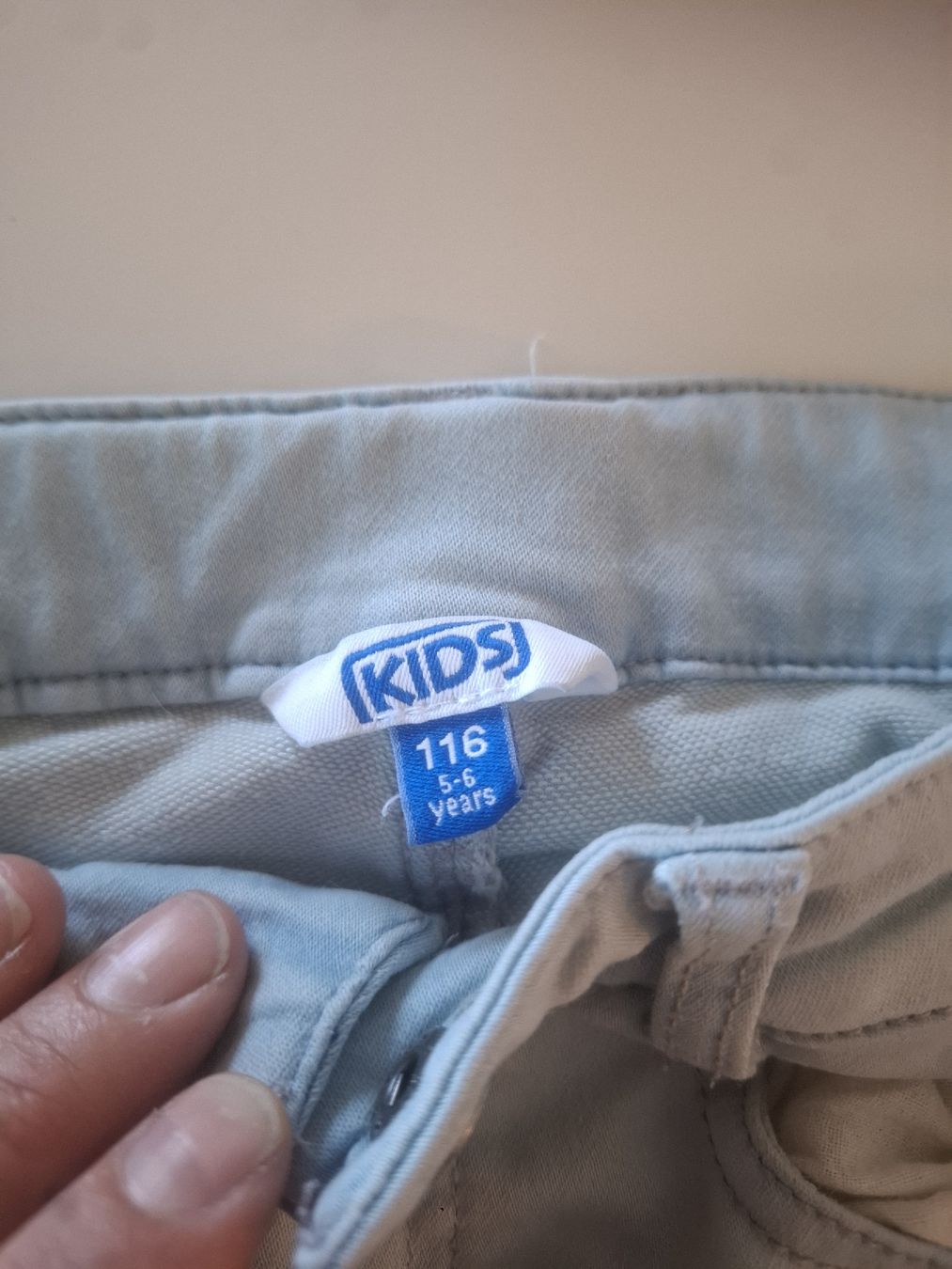Hosen: Kurze Hosen Junge 116/122/128 – Gebraucht aus Zürich von sil_2yhh 1