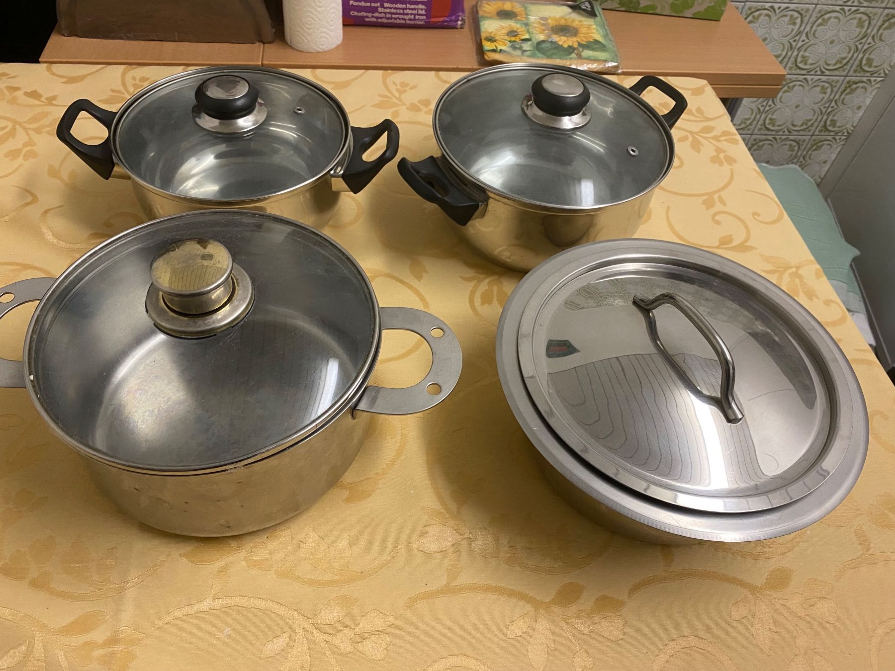 Padelle: Kochtopf Set, mit Glasdeckel gebraucht 4 Stück – Usato da Birmenstorf AG venduto da monza2011