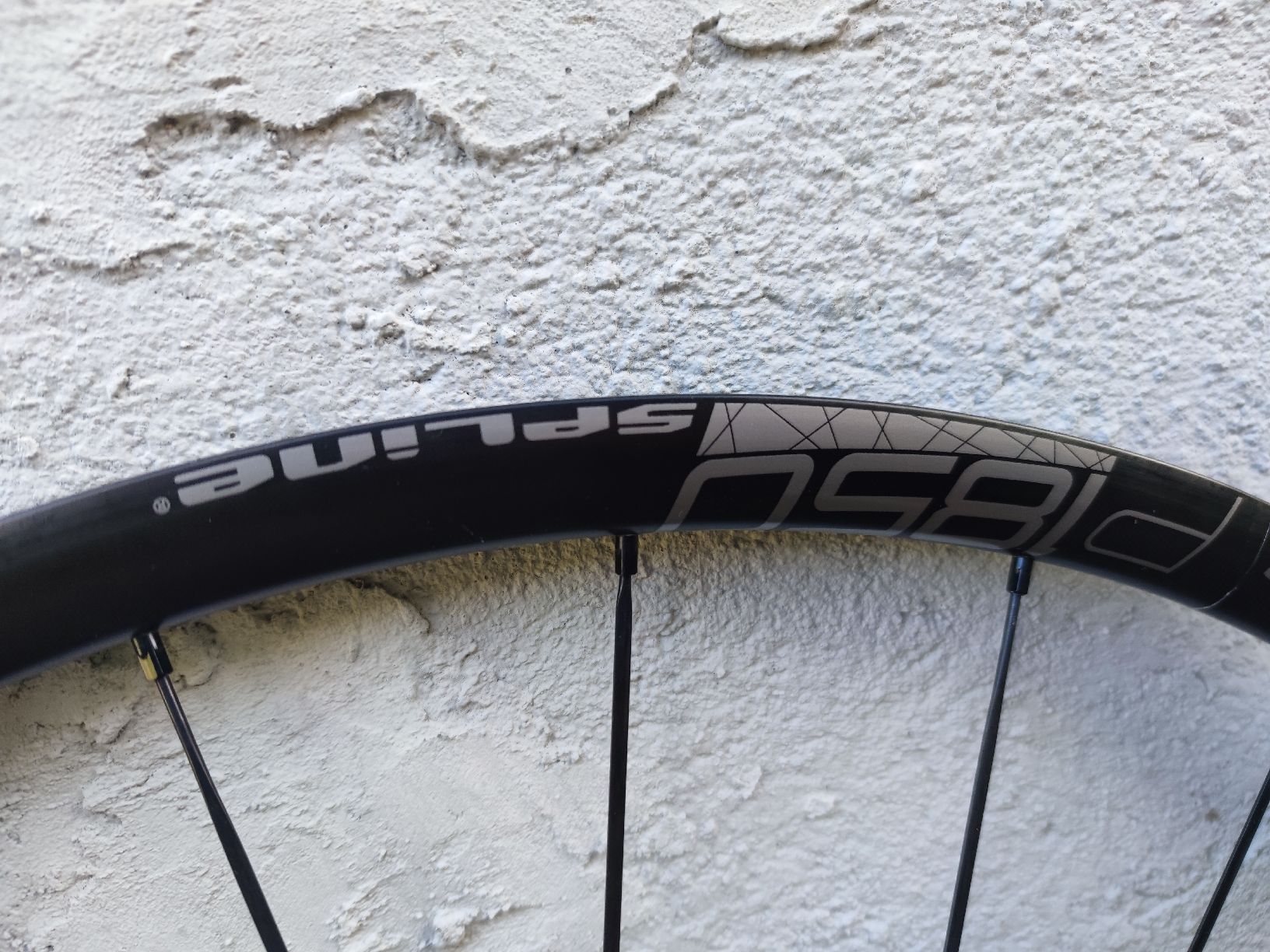 Shimano Jantes: Vorderrad – D'occasion à Meggen par Malecifent 3