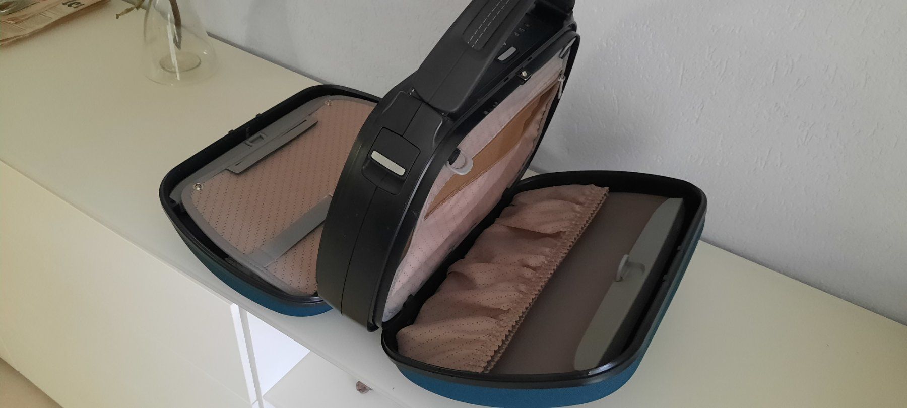 Samsonite Custodie per cosmetici: BEAUTYCASE elegant, doppelfach,  Hartschale  Samsonite – Usato da Turbenthal venduto da tirare 4