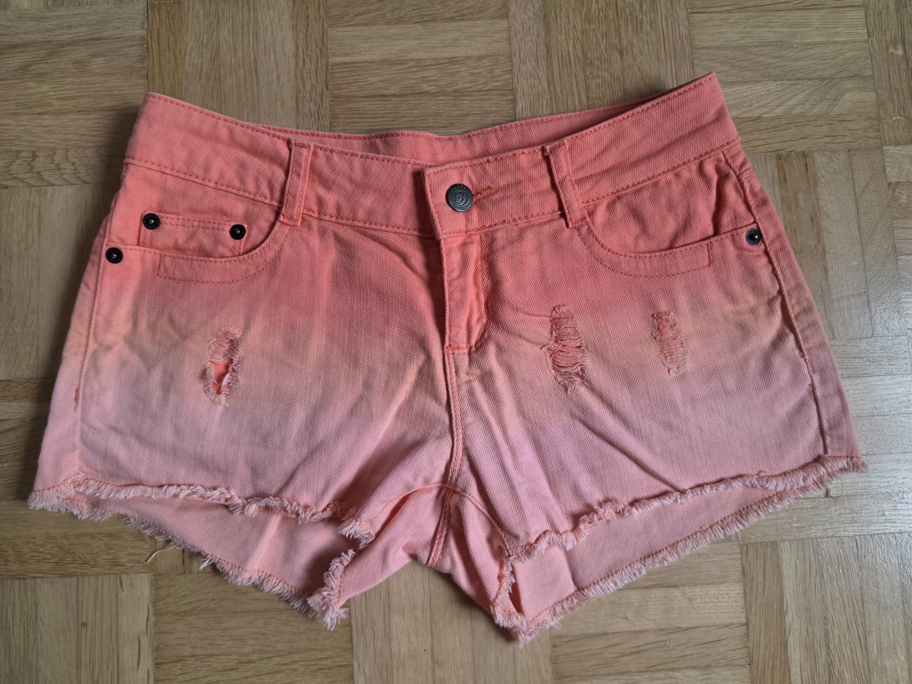 Buffalo Jeans: Hotpants Buffalo Gr. 36 – Gebraucht aus Stäfa von flamingo_17