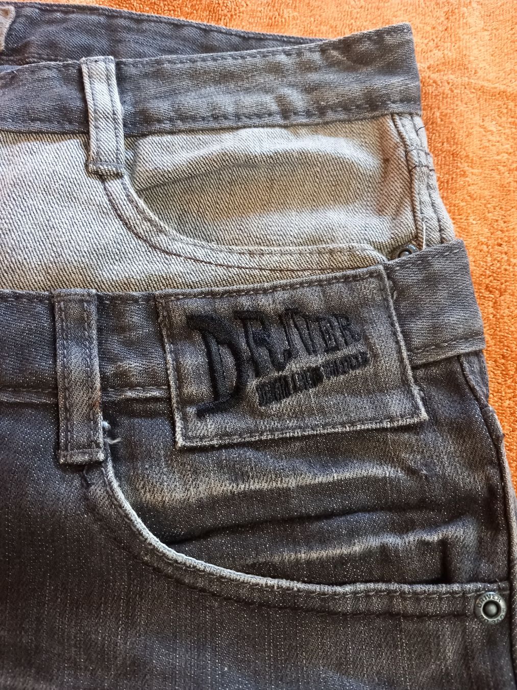 Jeans: Herrenjeans von Driver Gröss 31 Fabrikneu – Nuovo e nell'imballaggio originale da Hochwald venduto da motowear-secondhand 1