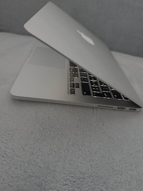 Apple Notebook: MacBook Pro 13", i5, 8 GB RAM, 1TB SSD, 2013 – Usato da St.Gallen venduto da hss_GmbH 3