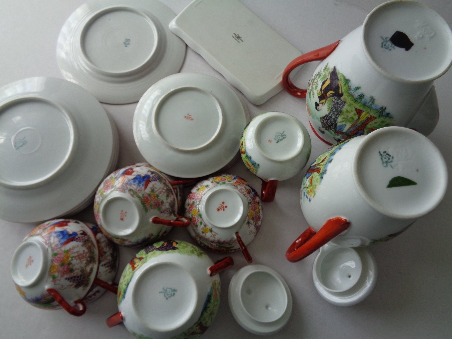 Services de table: Teeservice 23-teilig – D'occasion à Chur par omonia 9