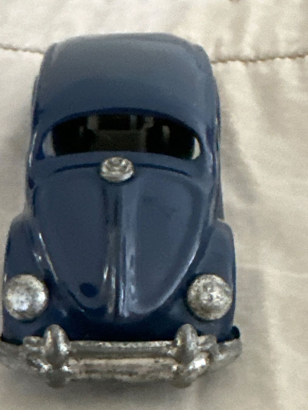 Jouets: Blechauto VW Käfer Ovali – Défectueux à Seuzach par Jage 4