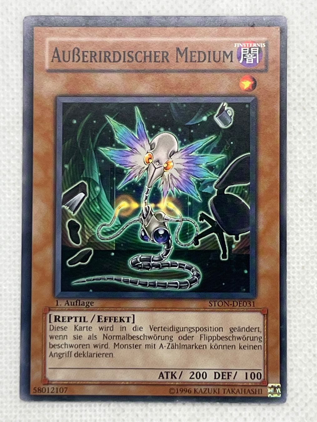 Yugioh Carte collezionabili: Ausserirdischer Medium - Yu-Gi-Oh! Karte – Usato da Hinterkappelen venduto da Kim1992