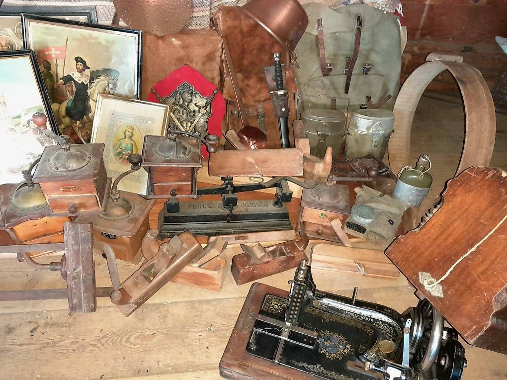 Tutte le decorazioni: Lot d'antiquités divers – Usato da Val d'Illiez venduto da jbe_2gnx 3