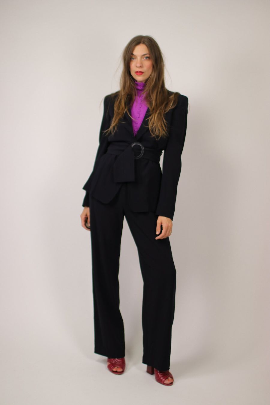 Max Mara Completi & Tailleur: Vintage MAX MARA Navy Blue Suit - Size S – Usato da Hombrechtikon venduto da BAZ-Vintage 5