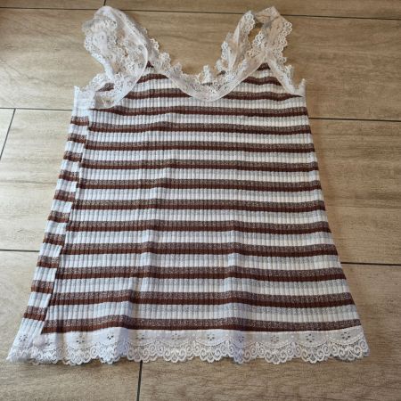 Made in Italy Damen Top Gr. M – Spitze & Silberfäden – NÖE