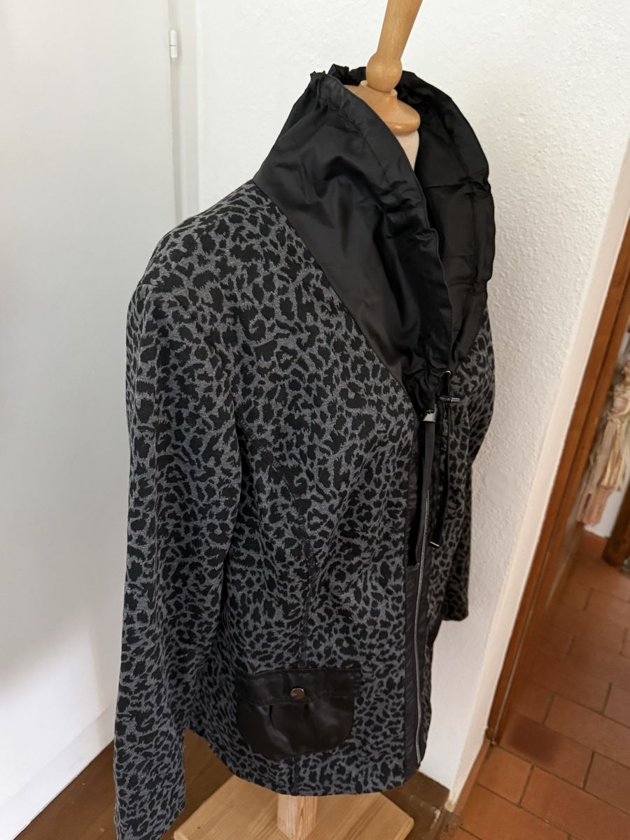 Jacken: Blazer - Jacke – Gebraucht aus Obfelden von Plastofina 6