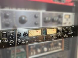 Compresseur à Lampes Stereo ART PRO VLAII