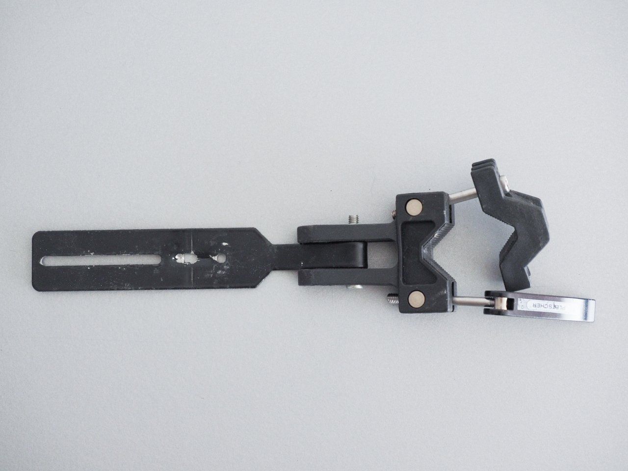 Pezzi di ricambio: Pletscher Gepäckträger Adapter Befestigung – Usato da Hinwil venduto da Ruha2