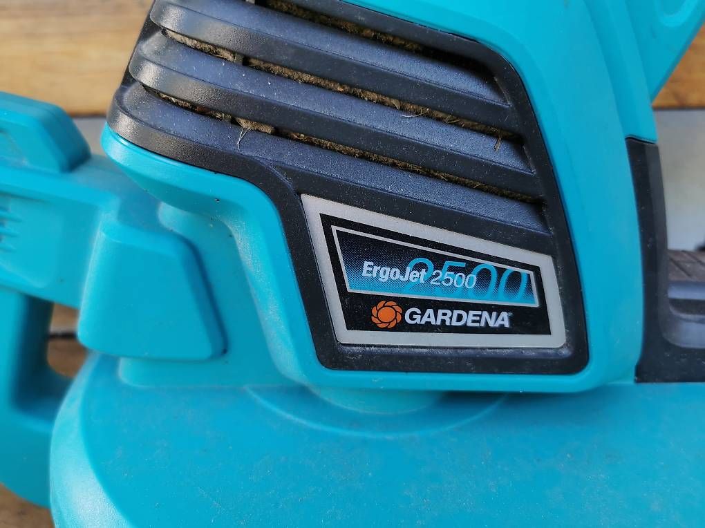 Aspirateurs & souffleurs à feuilles: Gardena ErgoJet2500 Laubgebläse – D'occasion à Oberdorf BL par FabioSantoro1990 1