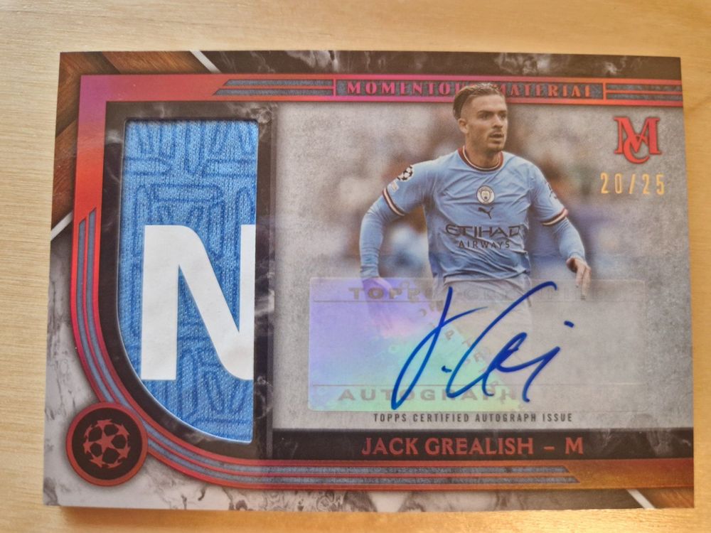 Jack Grealish Patch Auto Topps Museum / 25 | Kaufen auf Ricardo