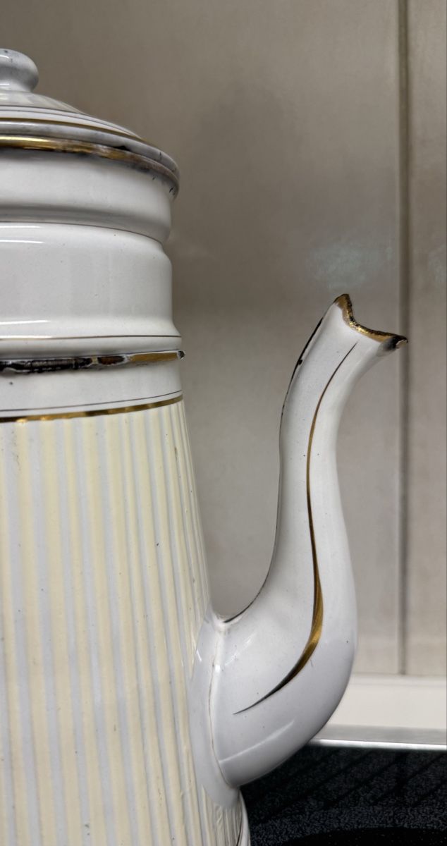 Teiere: Sehr originelle Emaille(-Tee/-Kaffee)-Kanne – Usato da Chur venduto da Lilo_Pulver 8