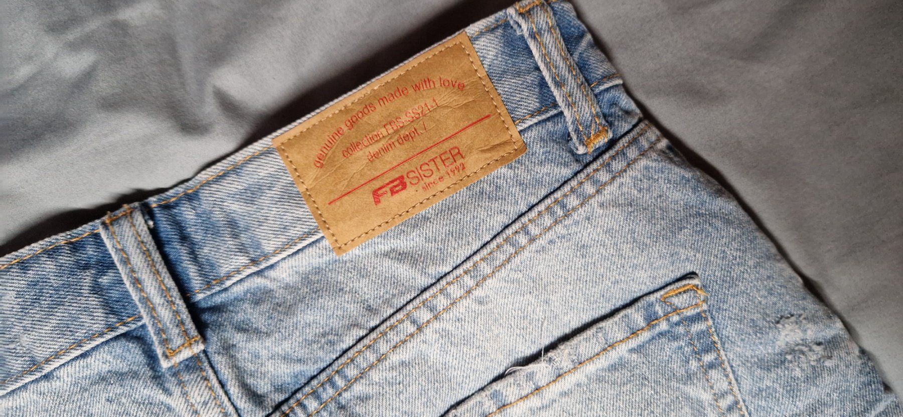 Hosen: Schöne Jeans-Sommershorts Neu – Neu (gemäss Beschreibung) aus Bubendorf von ang_b829 2