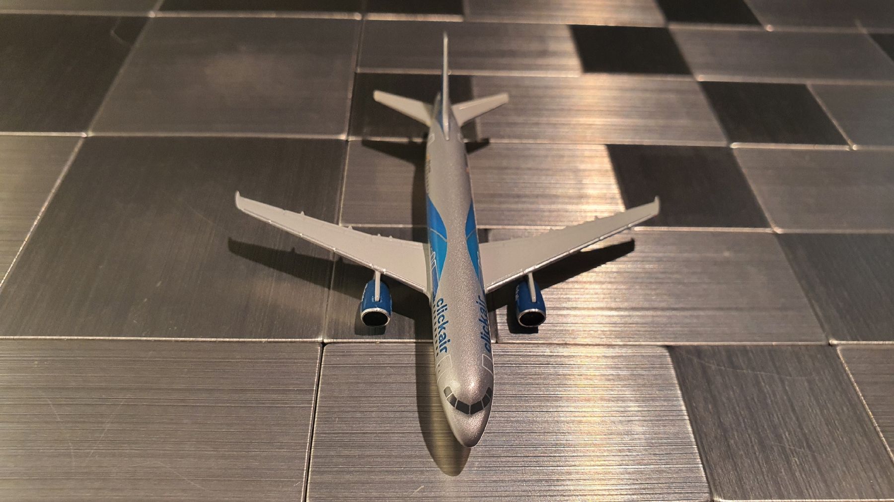 Herpa Kit di modellismo & Modellini statici: HERPA CLICKAIR AIRBUS A320 1/500 – Usato da Männedorf venduto da Modellbau-wyss 3