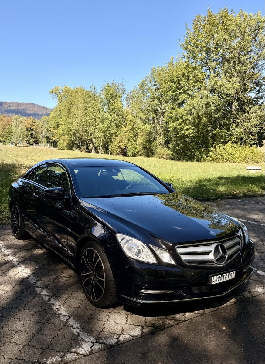 Mercedes-Benz Autos: Mercedes E250 Coupe – D'occasion à Buchs AG par PROYNOS 2