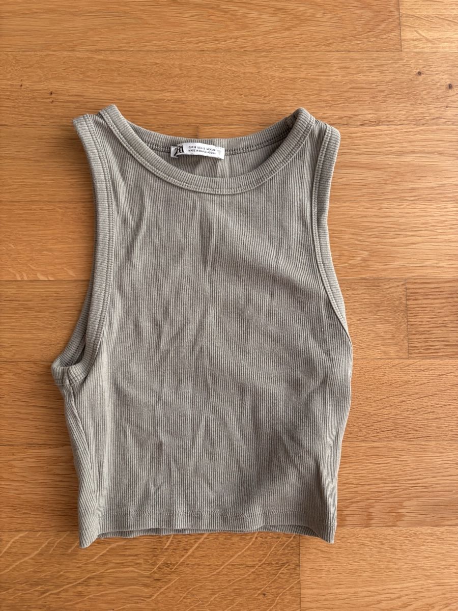 Zara Tops: Ripp Top Zara Grösse S  – Gebraucht aus Bern von hau_7hdd