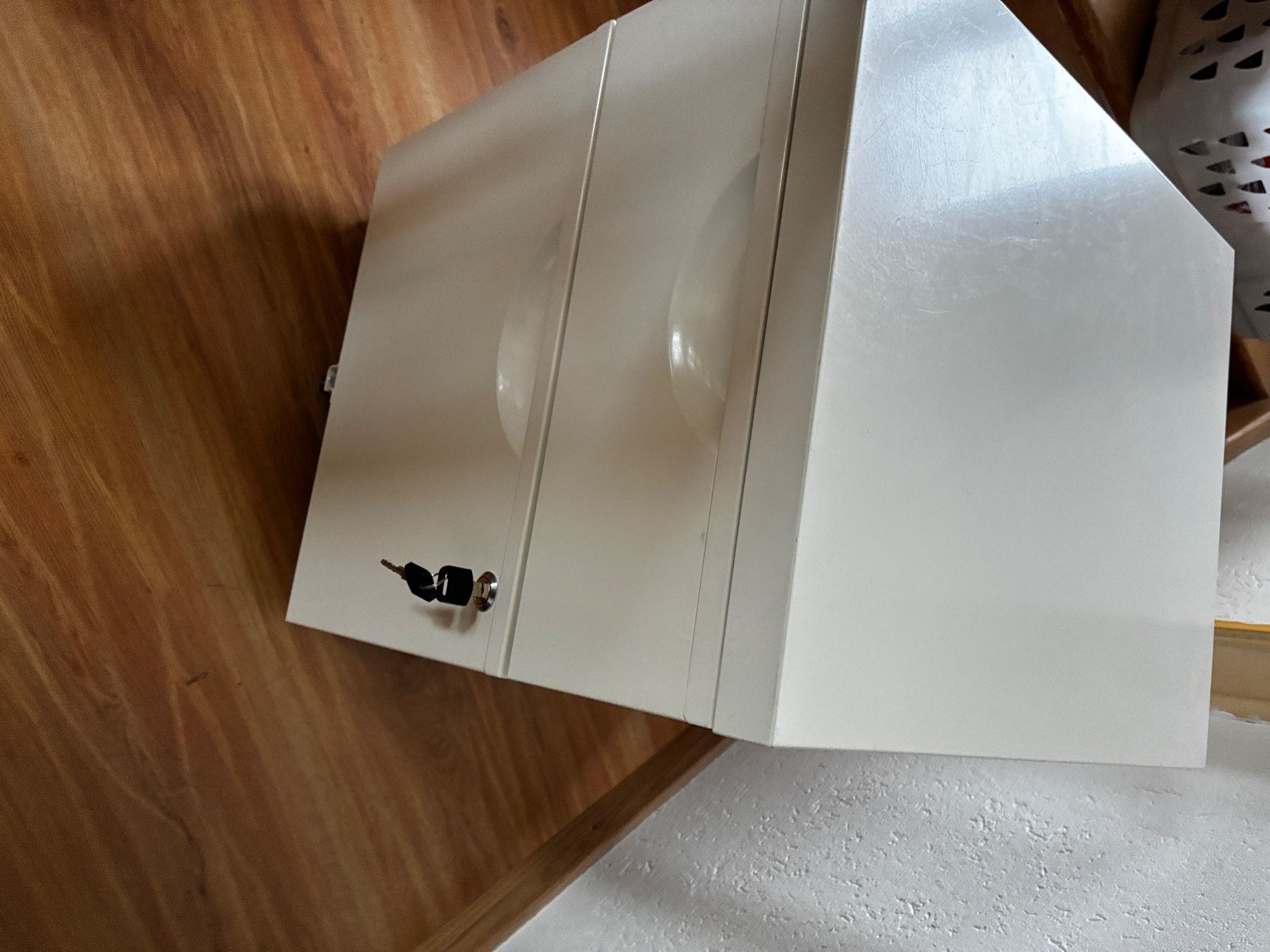 Ikea Korpus: Rollcontainer weiss mit zwei Schubladen gebraucht – Gebraucht aus Balsthal von Renalisa