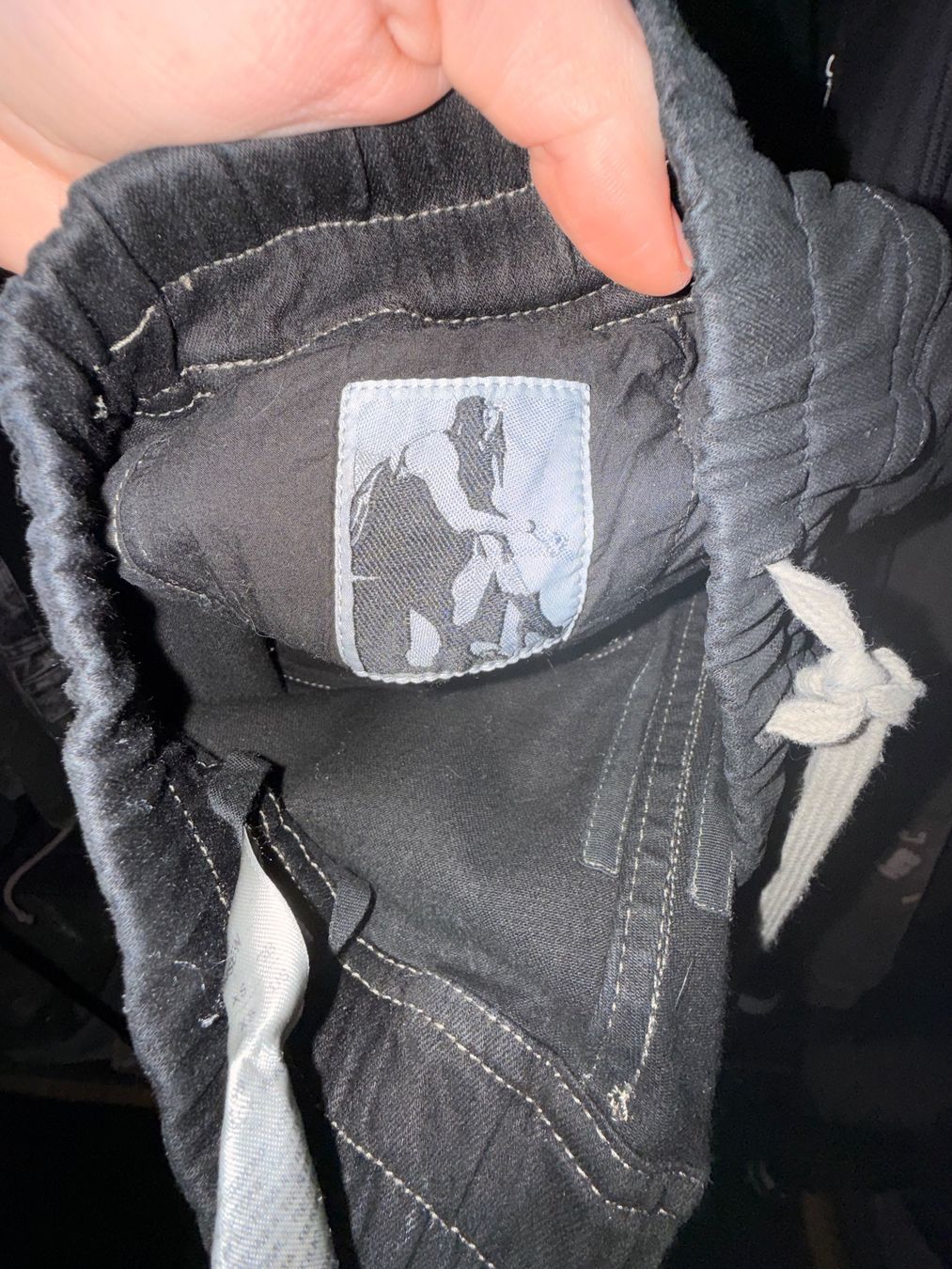 Rick Owens Pantaloni: Rick Owens Waxed Cargo Bela – Nuovo (secondo la descrizione) da Romanshorn venduto da Joaquin05 2
