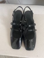 Schwarze Lack-Slingpumps von Stradivarius, Gr. 38, Neu