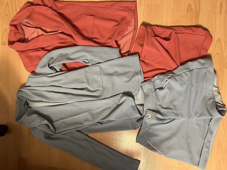 2x Damen Anzug kurz