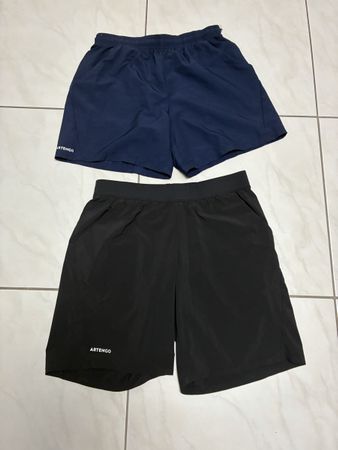 Sportshorts Artengo 2er Set blau schwarz guter Zustand