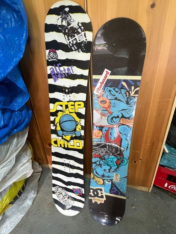 Boards: DC & Stepchild Snowboards, ideales Set, Länge 138 cm – Gebraucht aus Emmen von  1