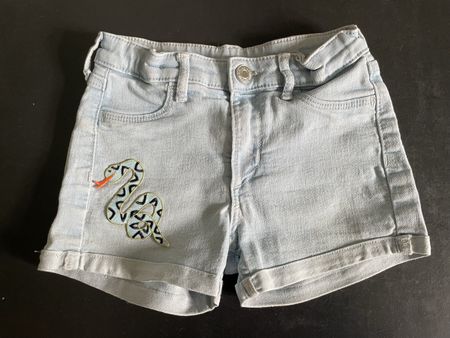 H&M Jeans-Shorts Gr. 110 🩵