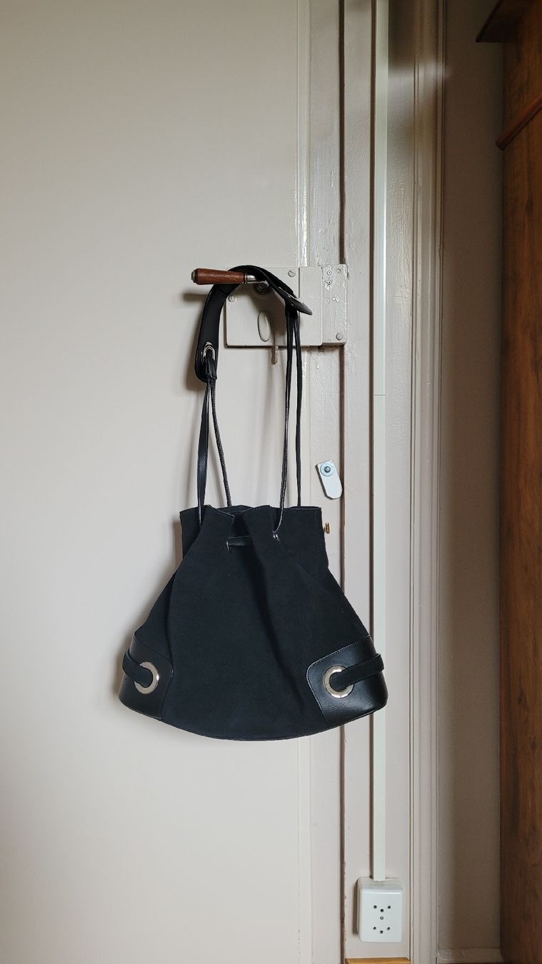 Bally Borse da donna: Bally Wildleder Tasche Spitzenklasse Superb – Usato da Winterthur venduto da Wohnhaus 6