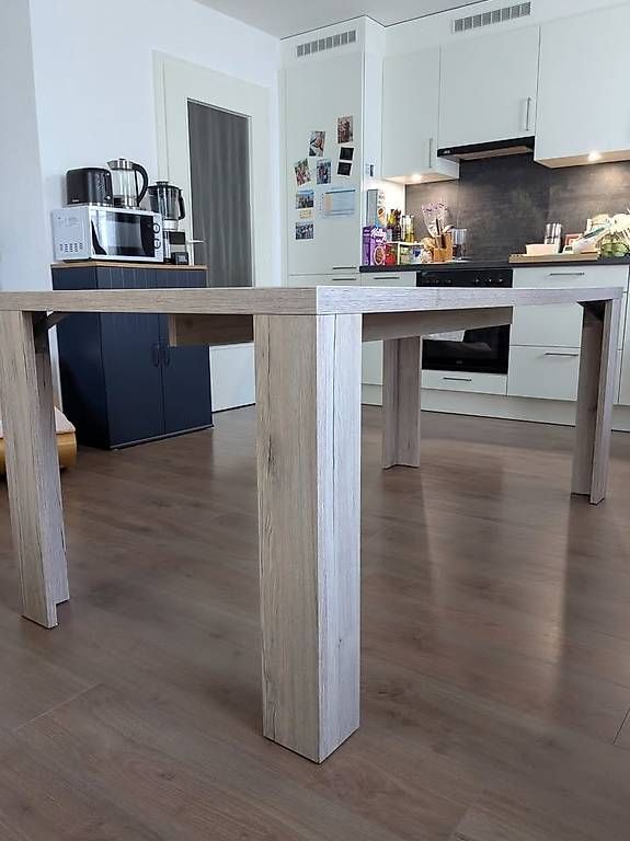 Tables: Table à manger 6 places – D'occasion à Vevey par joe_5c22 2