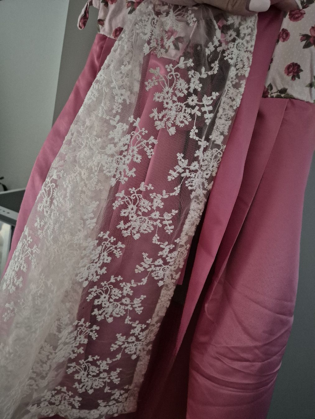 Vestiti: Dirndl Chicoree Rosenmuster Pink Spitze Grösse XS  – Nuovo (secondo la descrizione) da Zürich venduto da mit_jz2x 3