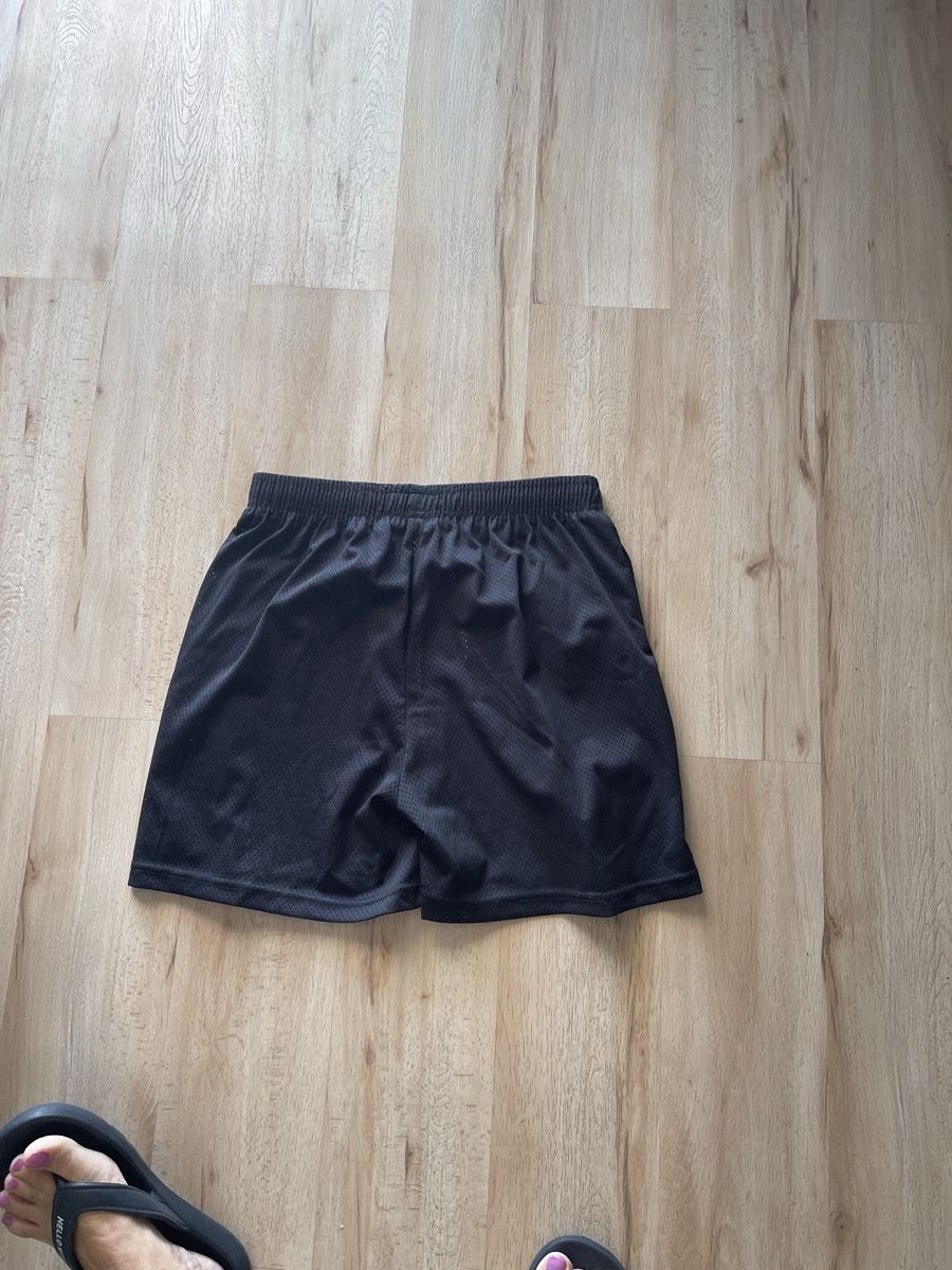 Jeans: Shorts noirs, L, marque EE, neuf – Nuovo (secondo la descrizione) da Kloten venduto da Vermicelles 6