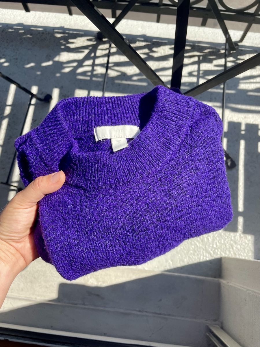 H&M Pulls & Sweat-shirts: Wunderschöner Pullover in Lila/Violett, grosses XS – Neuf (Voir description) à Zürich par Carlajimena 1