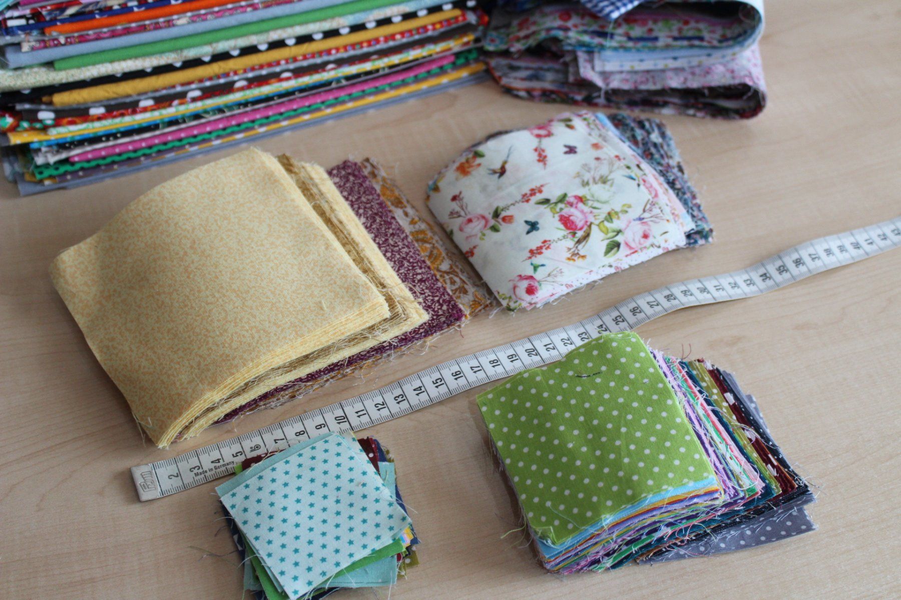 Tessuti: Stoffpaket Baumwollstoffe Patchwork – Nuovo (secondo la descrizione) da Obfelden venduto da solomon111 5