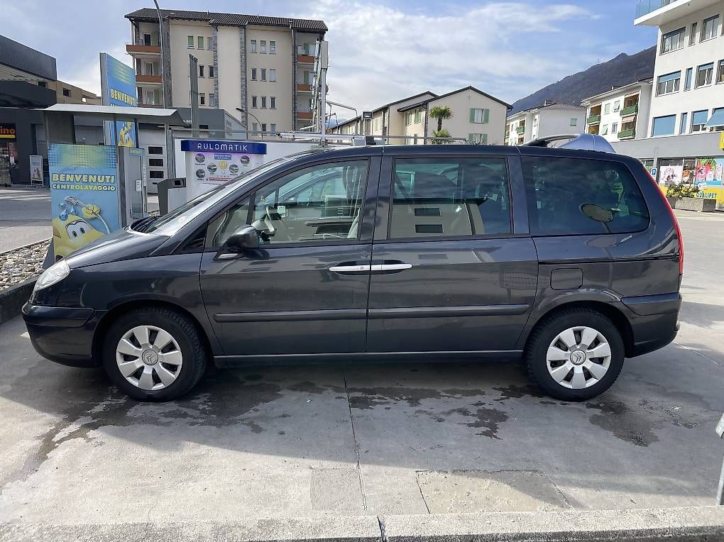 Citroën Automobili: Citroen c8, (2.0HDI)cambio automatico – Usato da giubiasco venduto da gigi082 2