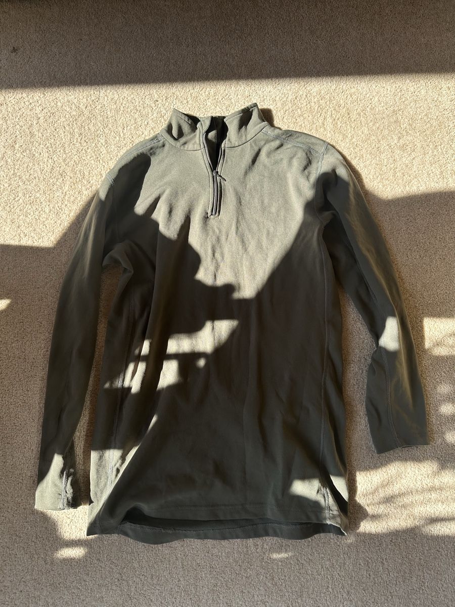 Schweizer Armee Pullover & Sweatshirts: 5x Gnägi 06 Schweizerarmee – Gebraucht aus Oberbuchsiten von ala_x68w