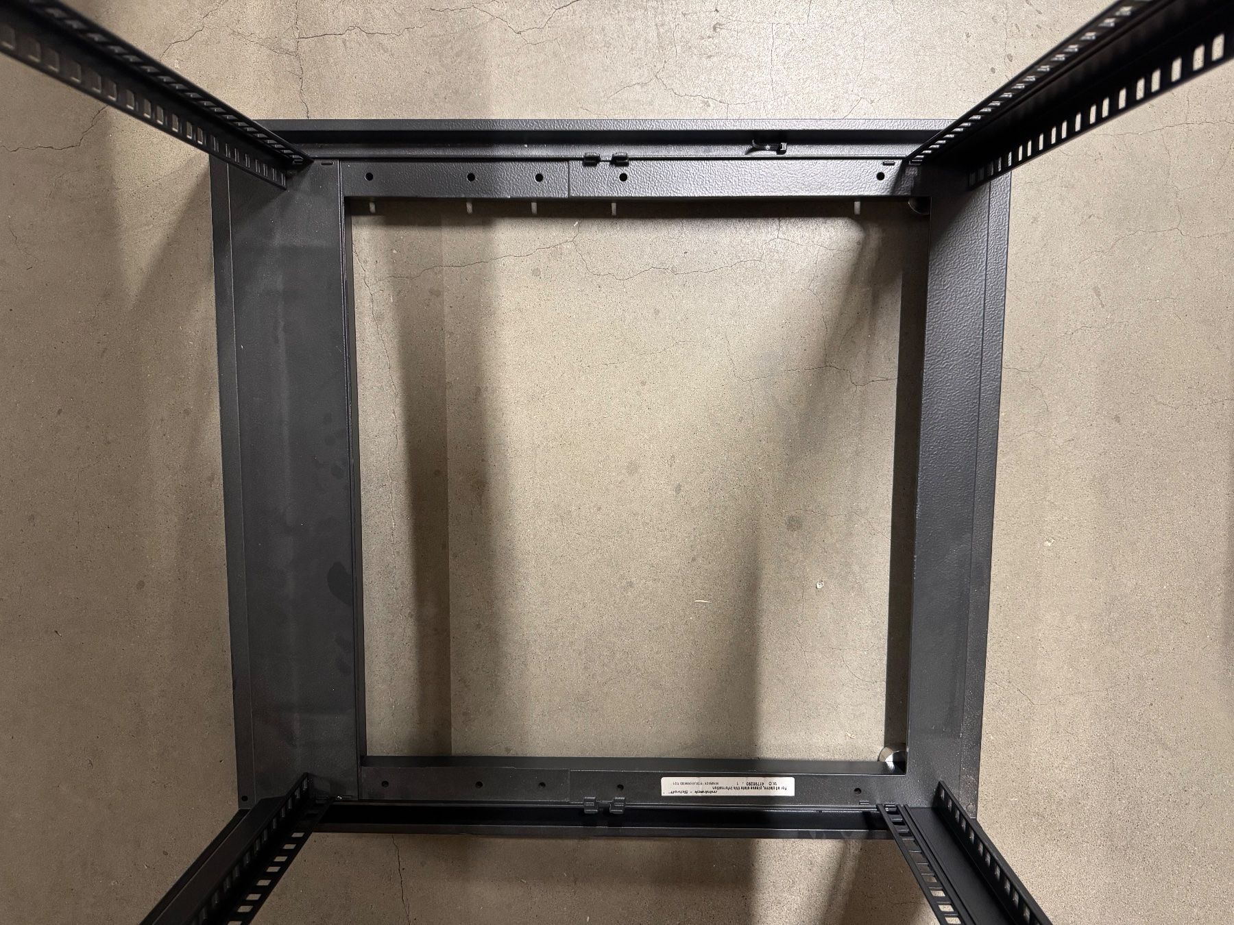Racks & Ständer: SCHROFF minirack 19'' – Gebraucht aus Rothenburg von BildundTon 3