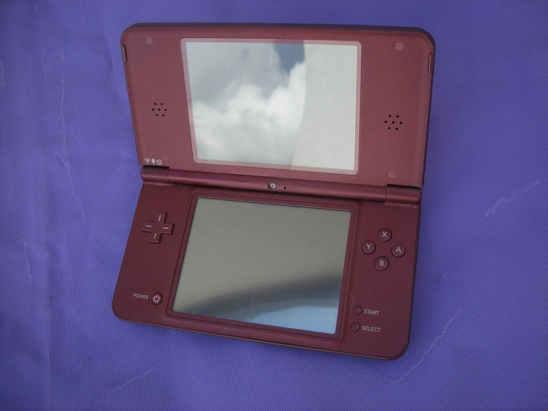 Nintendo Console: Nintendo DS-XL konsole ab 1 Fr – Difettoso da Spreitenbach venduto da mako6900 3