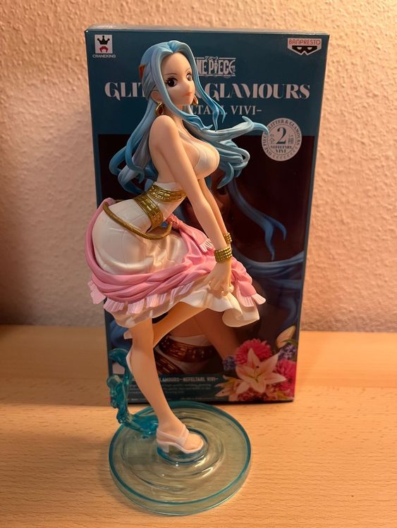 Figurine officiel One Piece Vivi glitter&glamour 20cm Acheter sur Ricardo
